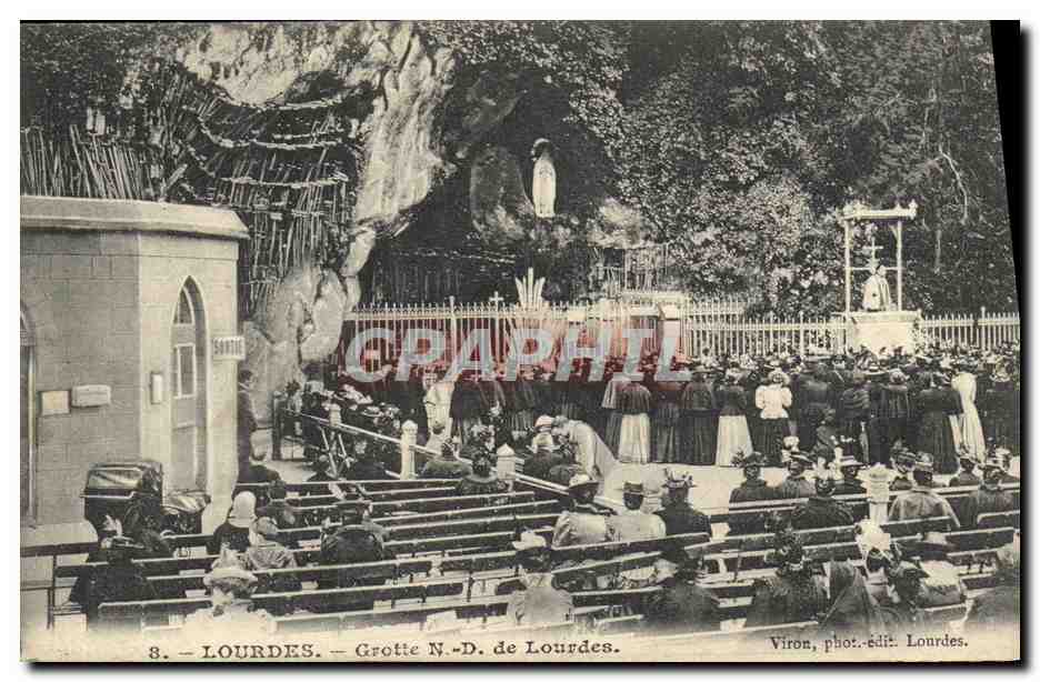 CPA Lourdes Grotte N D de Lourdes