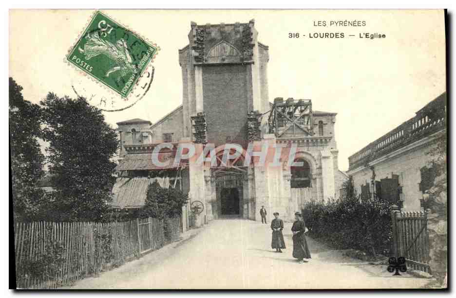 CPA Lourdes L Eglise
