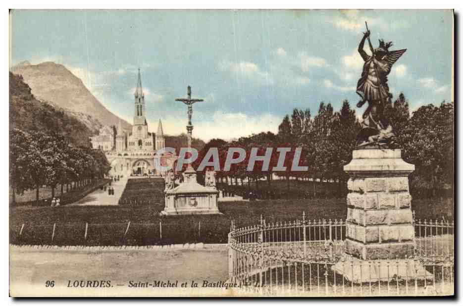 CPA Lourdes Saint Michel et la Basilique