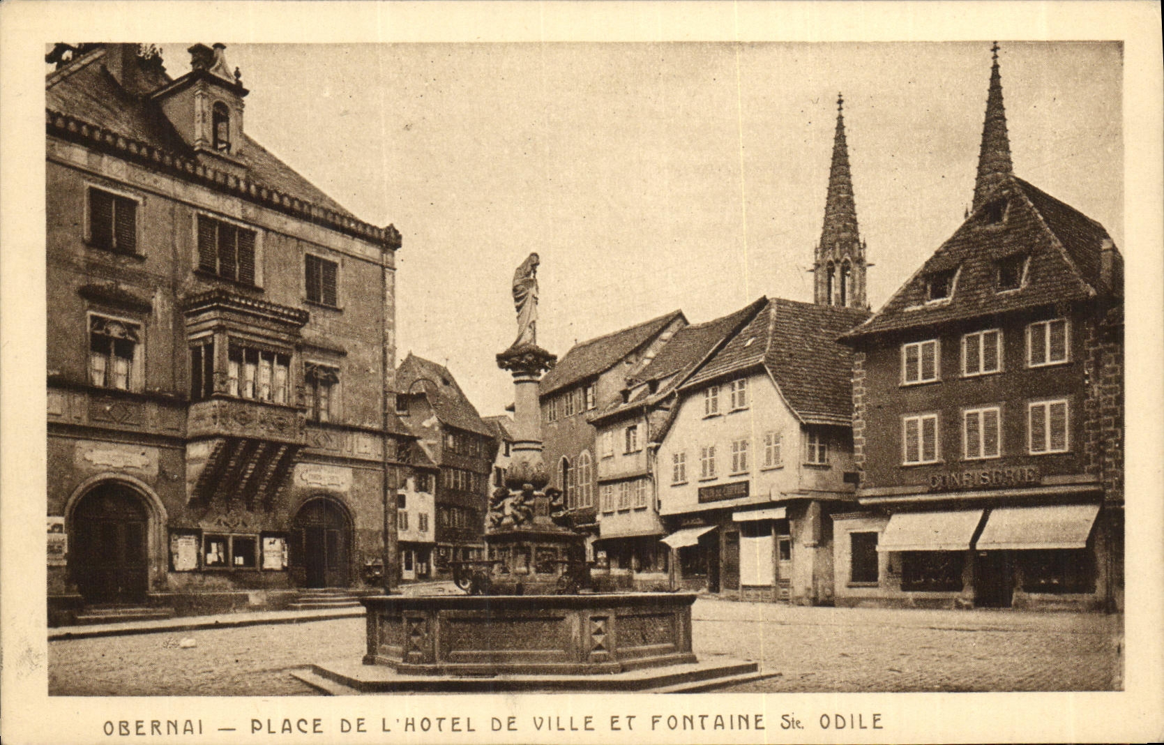 CPA Obernai Place De L Hotel De Ville Et Fontaine