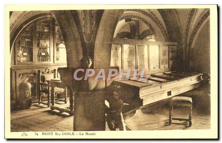 Mont Sainte-Odile - Le Musée — vue intérieure de la salle d'exposition