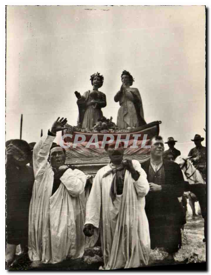 CPM Saintes Maries De La Mer Benediction des saintes