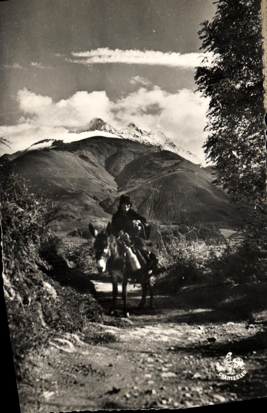 Montagne enneigée — Paysanne à cheval — Chantecler