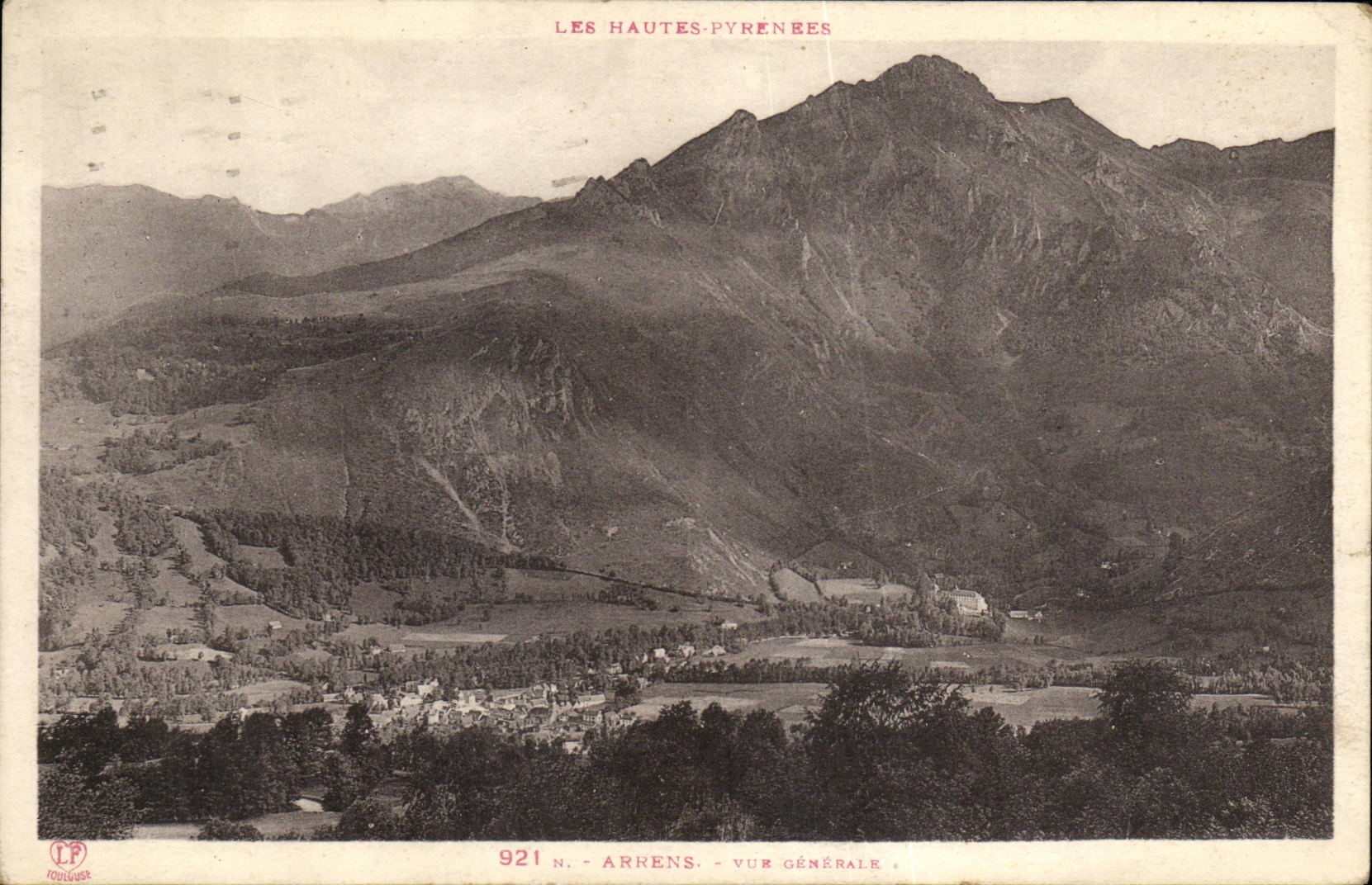 Arrens — Vue générale — Les Hautes-Pyrénées — N° 921 — Toulouse