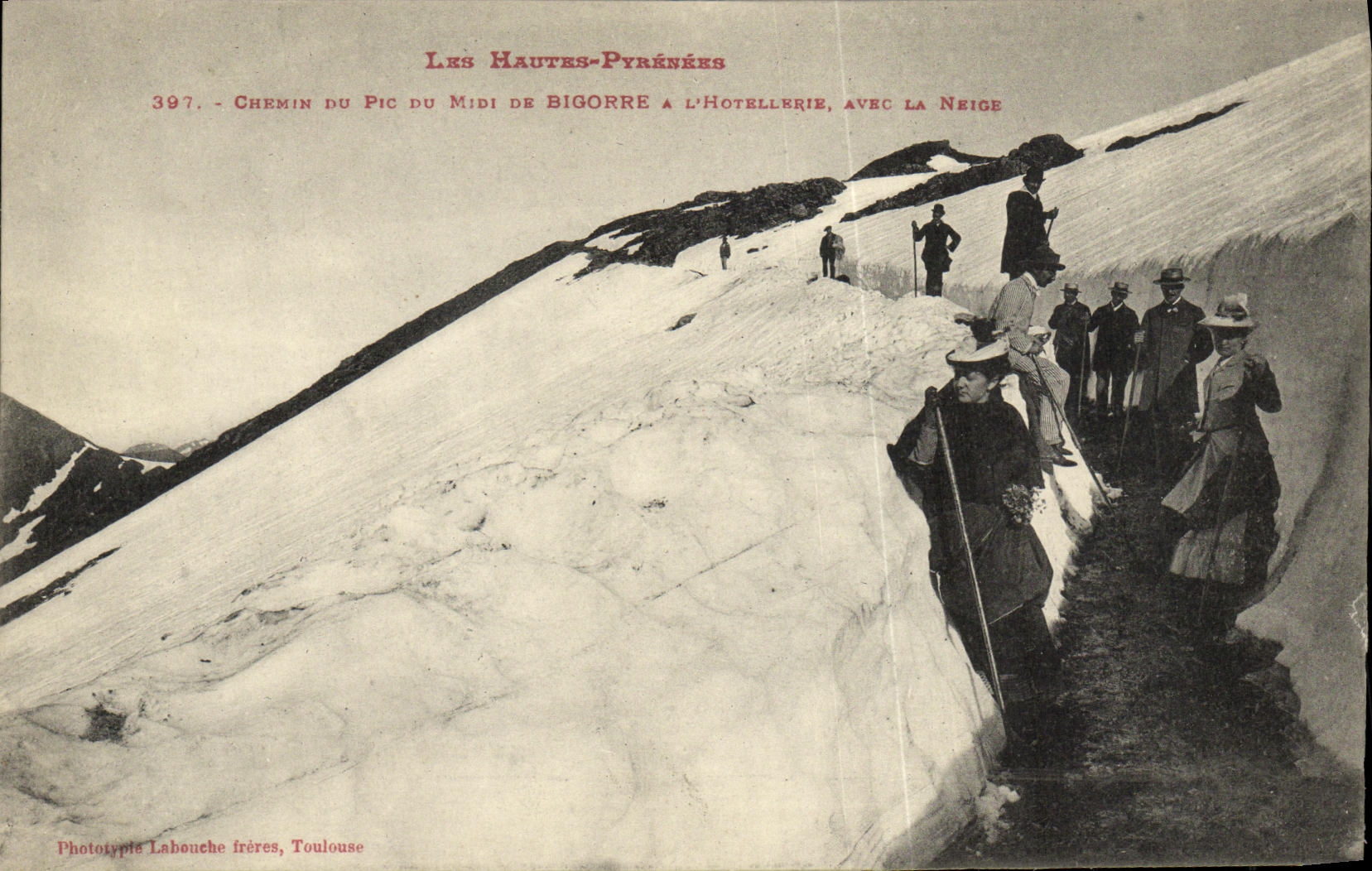 Les Hautes-Pyrénées — Chemin du Pic du Midi de Bigorre à l'Hotellerie, avec la neige — Phototypies Labenche frères, Toulouse