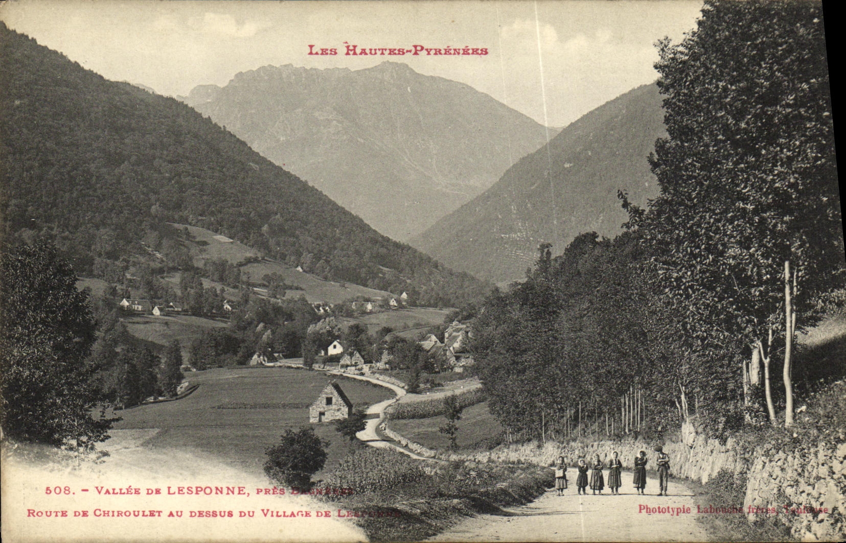 Vallée de Lesponne, près d'Aspin - Route de Chiroulet au-dessus du village de Lesponne — Phototypie Labouché frères, Toulouse