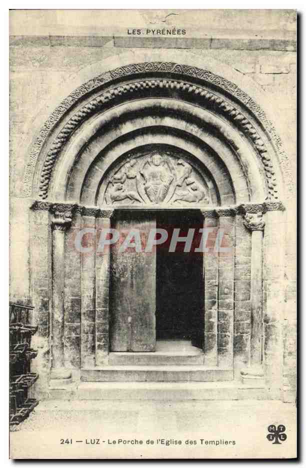 CPA Luz Le Porche de L Eglise des Templiers