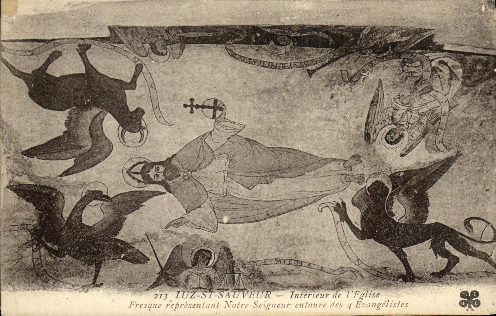 CPA Luz Saint Sauveur Interieur de L Eglise Fresque representant Notre Seigneur entoure des 4 evangelistes