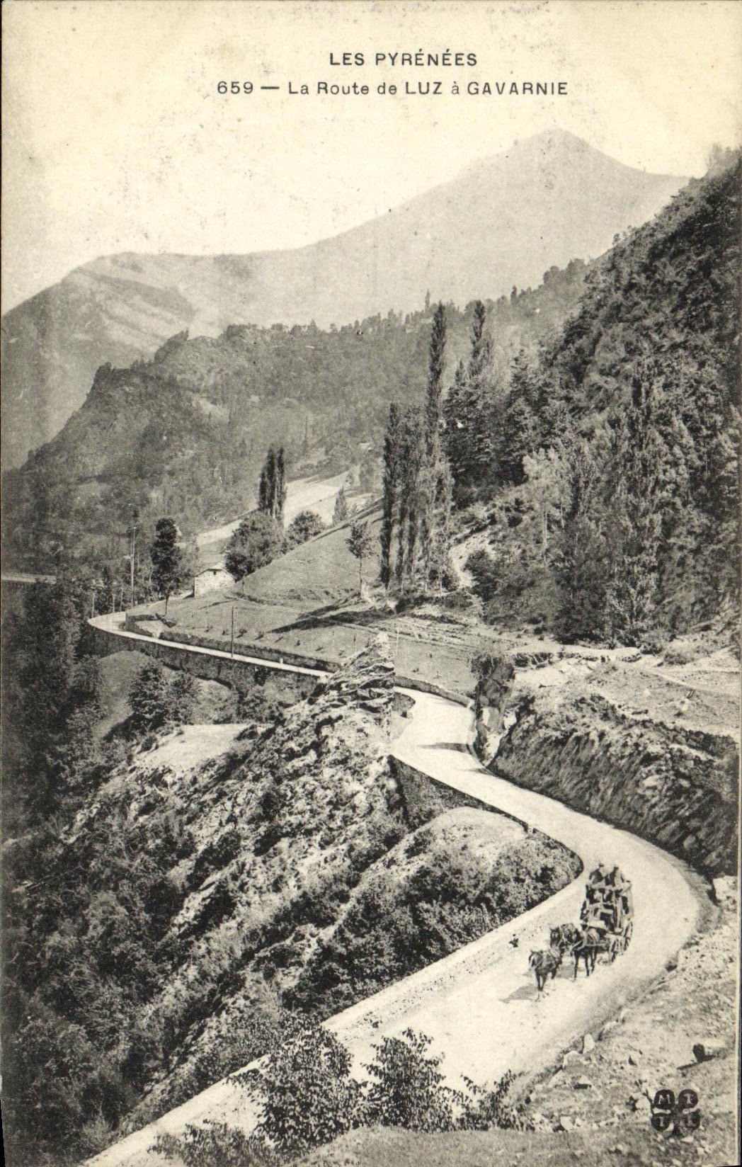 CPA Route De Luz A Gavarnie 