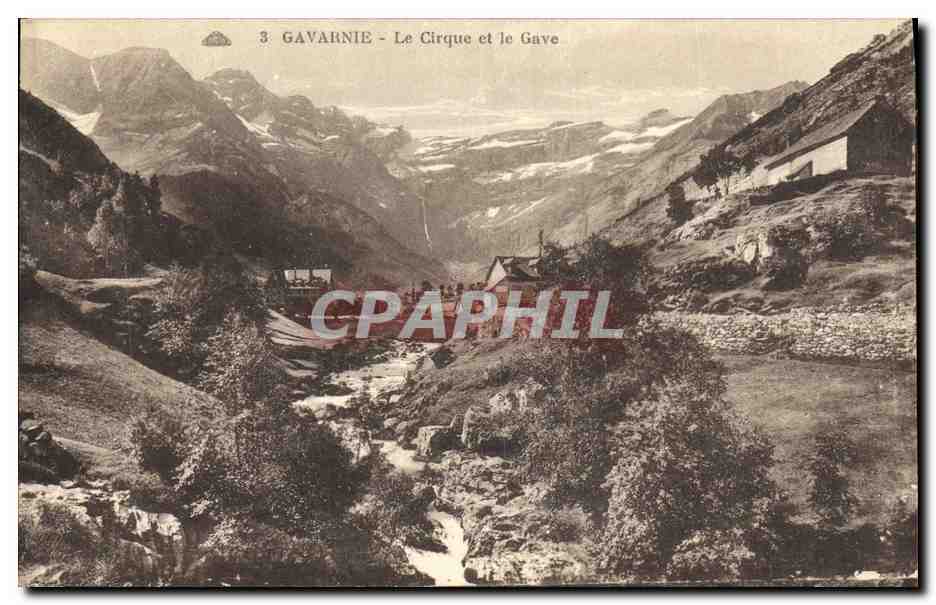 CPA Gavarnie Cirque et le Gave