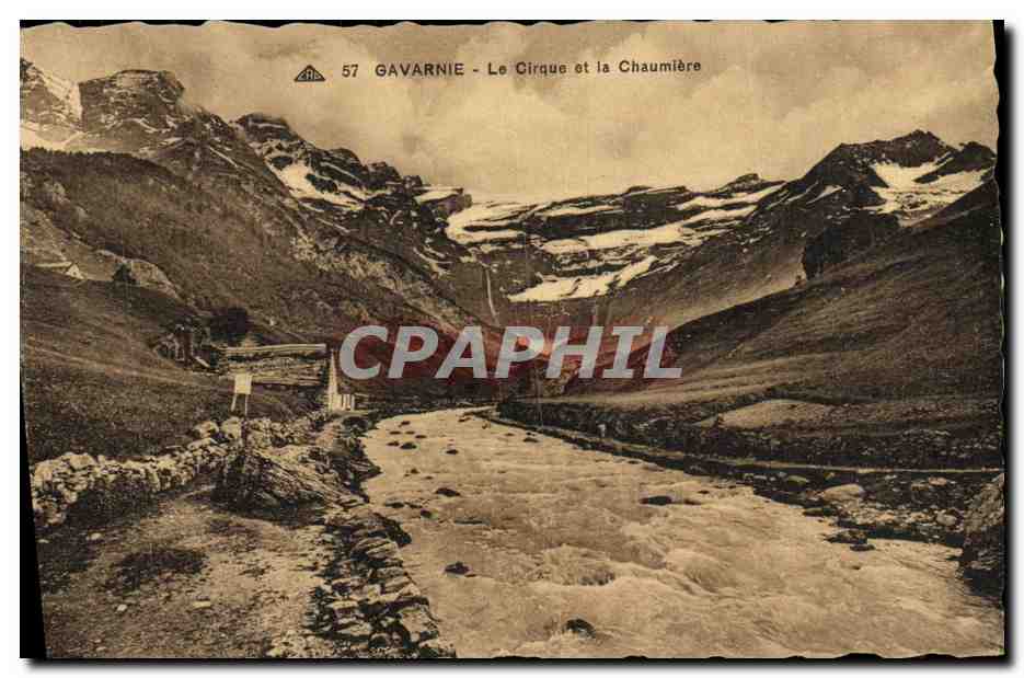 CPA Gavarnie Le Cirque et la Chaumiere