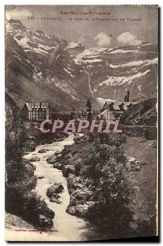 CPA Gavarnie Le Gave Et Le Cirque vus Du Village