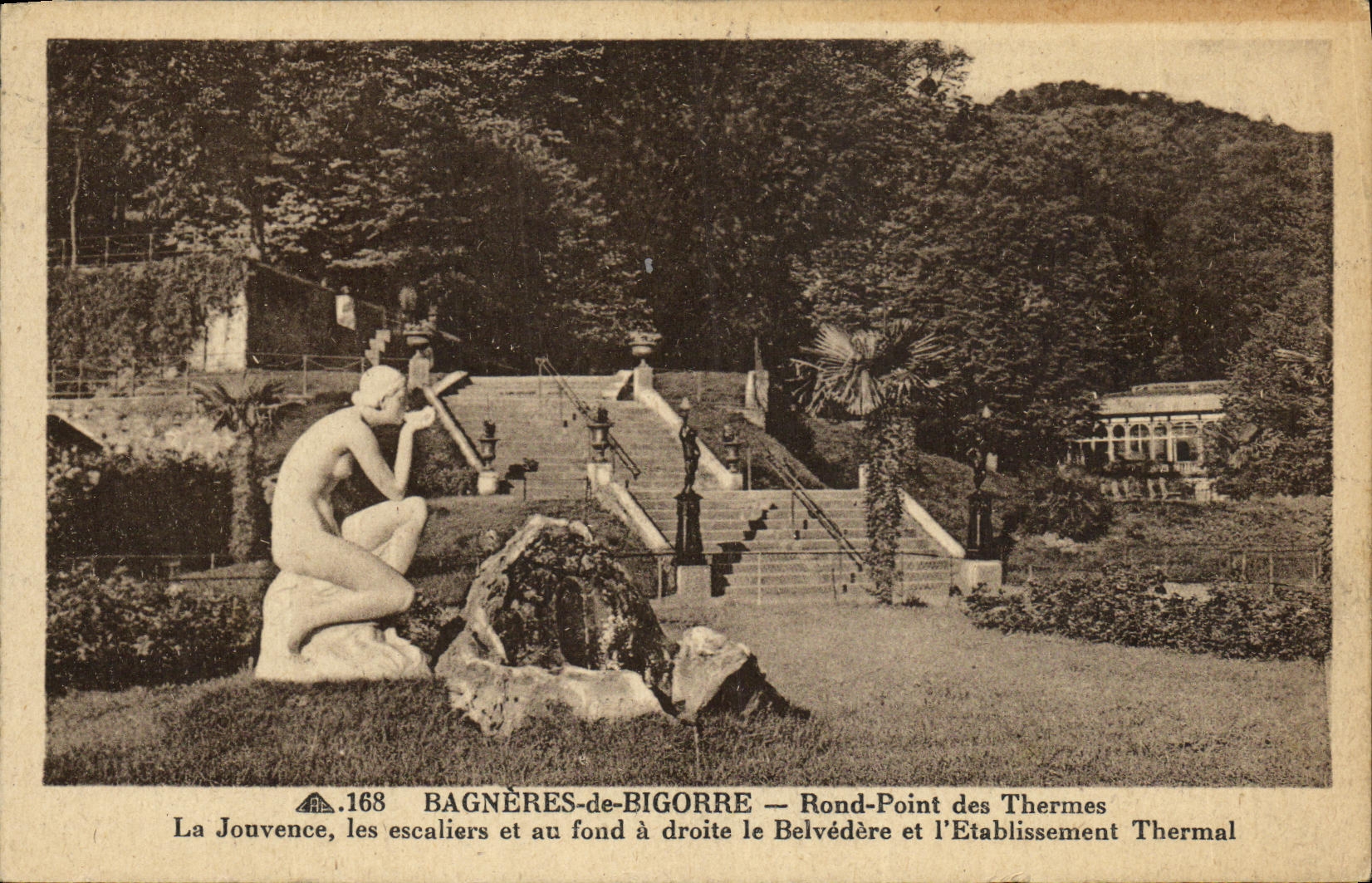 Bagnères-de-Bigorre — Rundpunkt der Thermalbäder und das Thermalbad