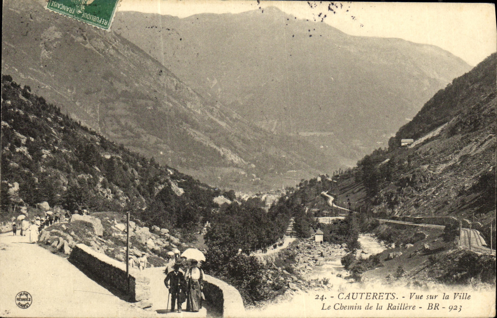 Cauterets - Vue sur la Ville - Le Chemin de la Raillère - BR-923