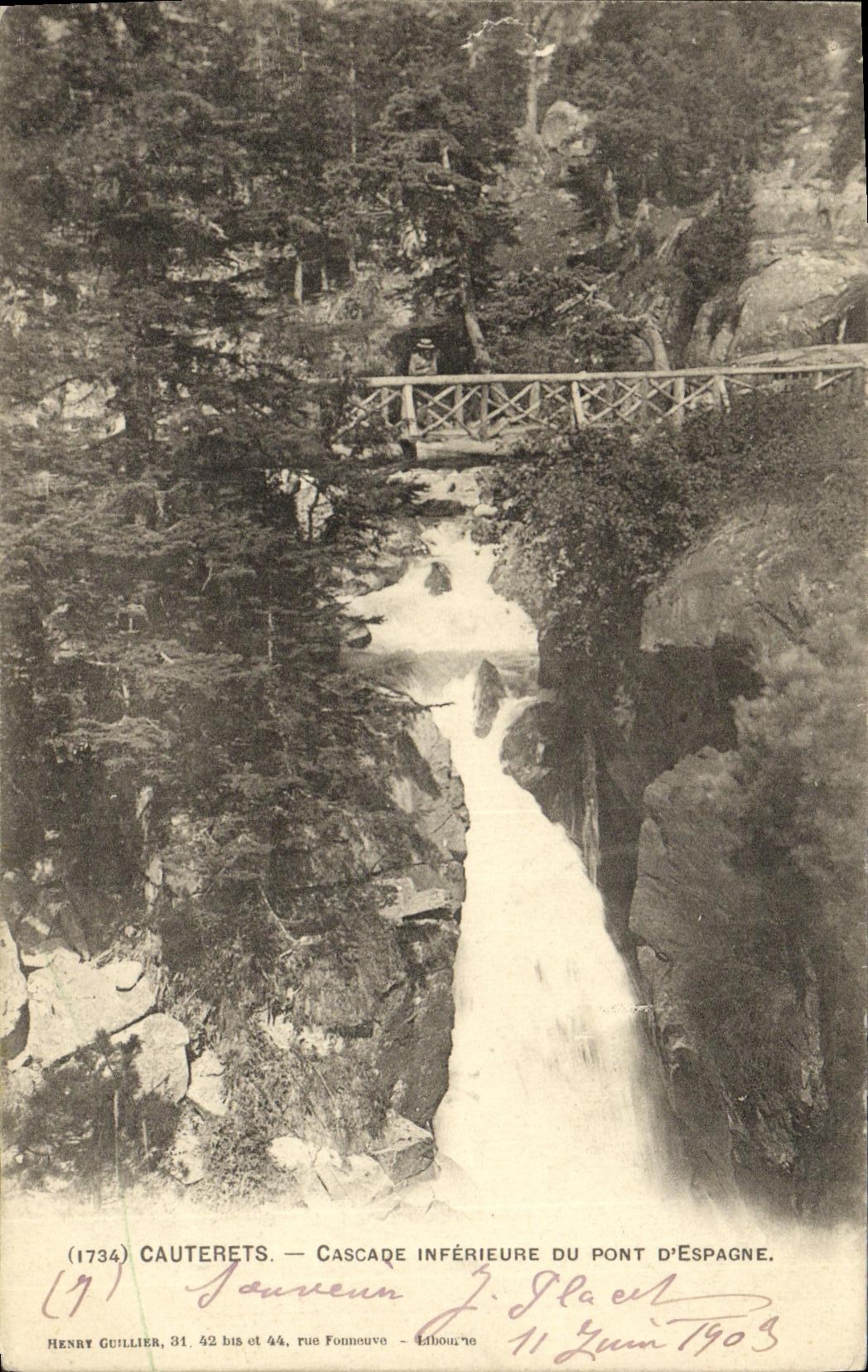 CPA Cauterets Cascade Inferieure du Pont d Espagne