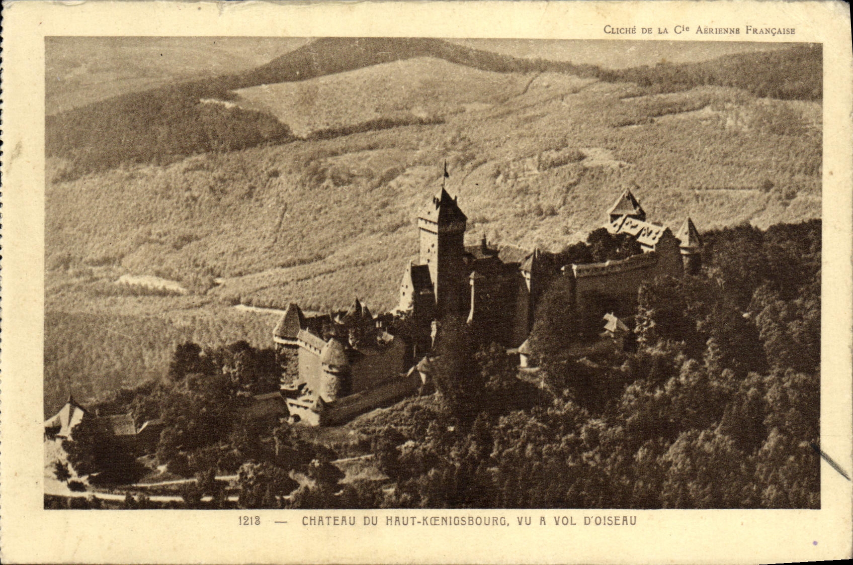 Château du Haut-Kœnigsbourg — vue aérienne — Cliché de la 1ère Aérienne Française, n°1218
