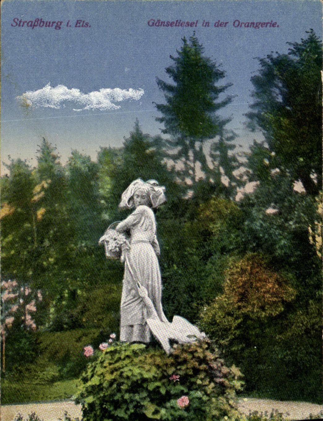 CPA Strasbourg Orangerie Folklore Alsace