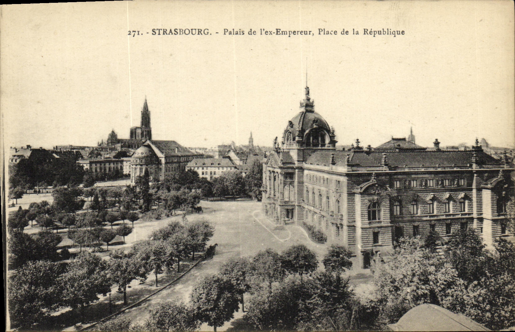 CPA Strassburg Palais de l ex Empereur Place de la Republique