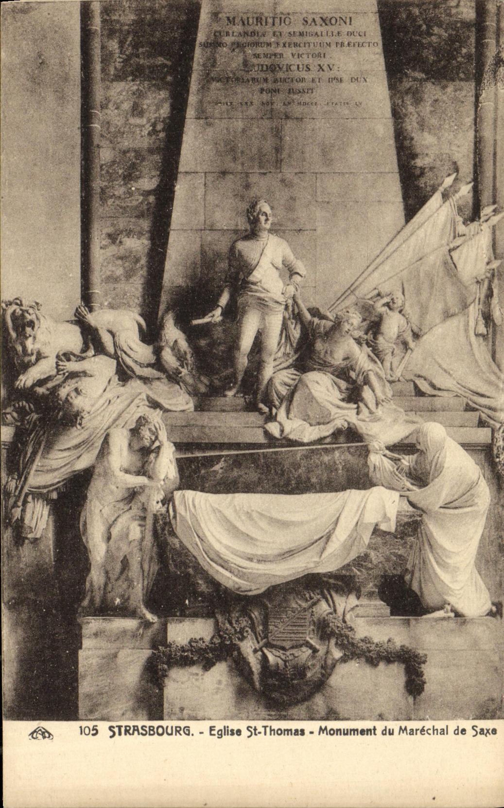 CPA Strasbourg Eglise St thomas Monument du Marchal de Saxe