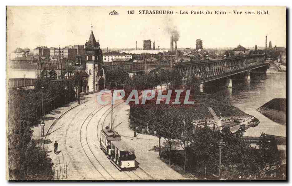 CPA Strasbourg Les Ponts du Rhin Vue vers Kehl Tramway