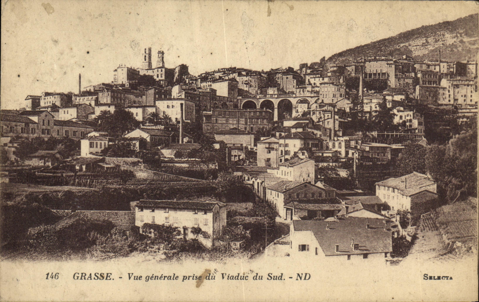 CPA Grasse Vue generale pris du Viaduc du Sud
