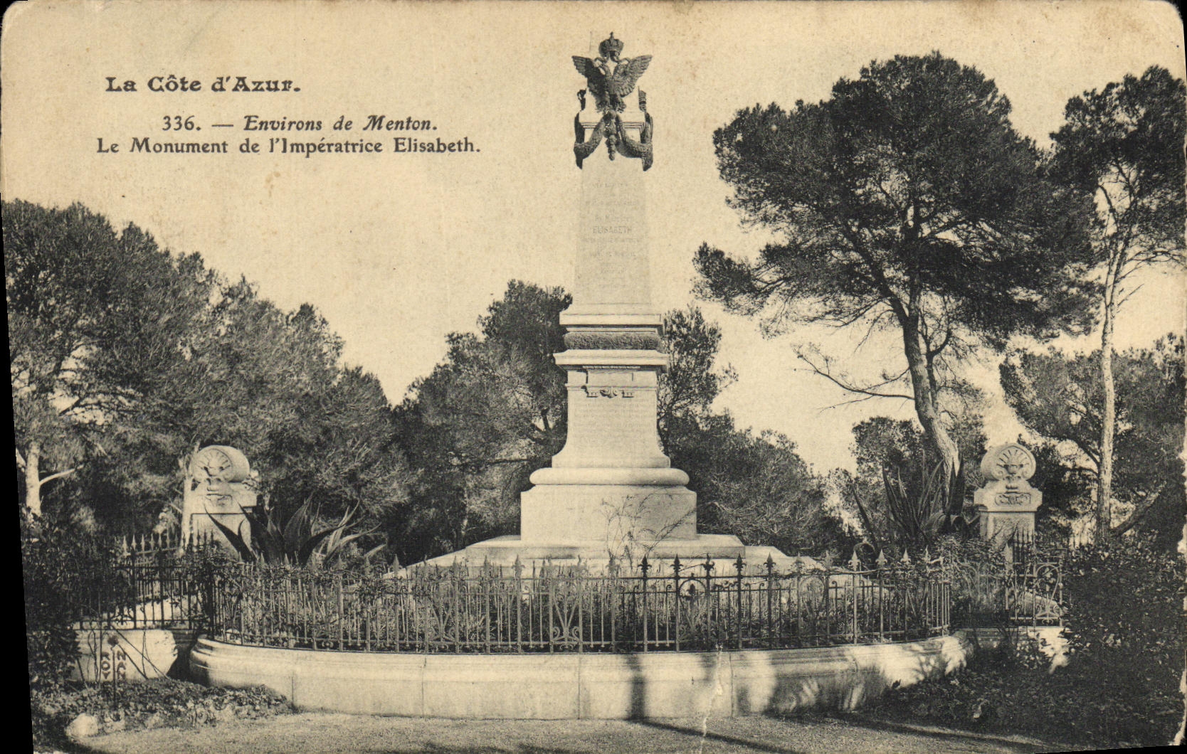 CPA Environs de Menton Le Monument de l lmperatrice Elisabeth