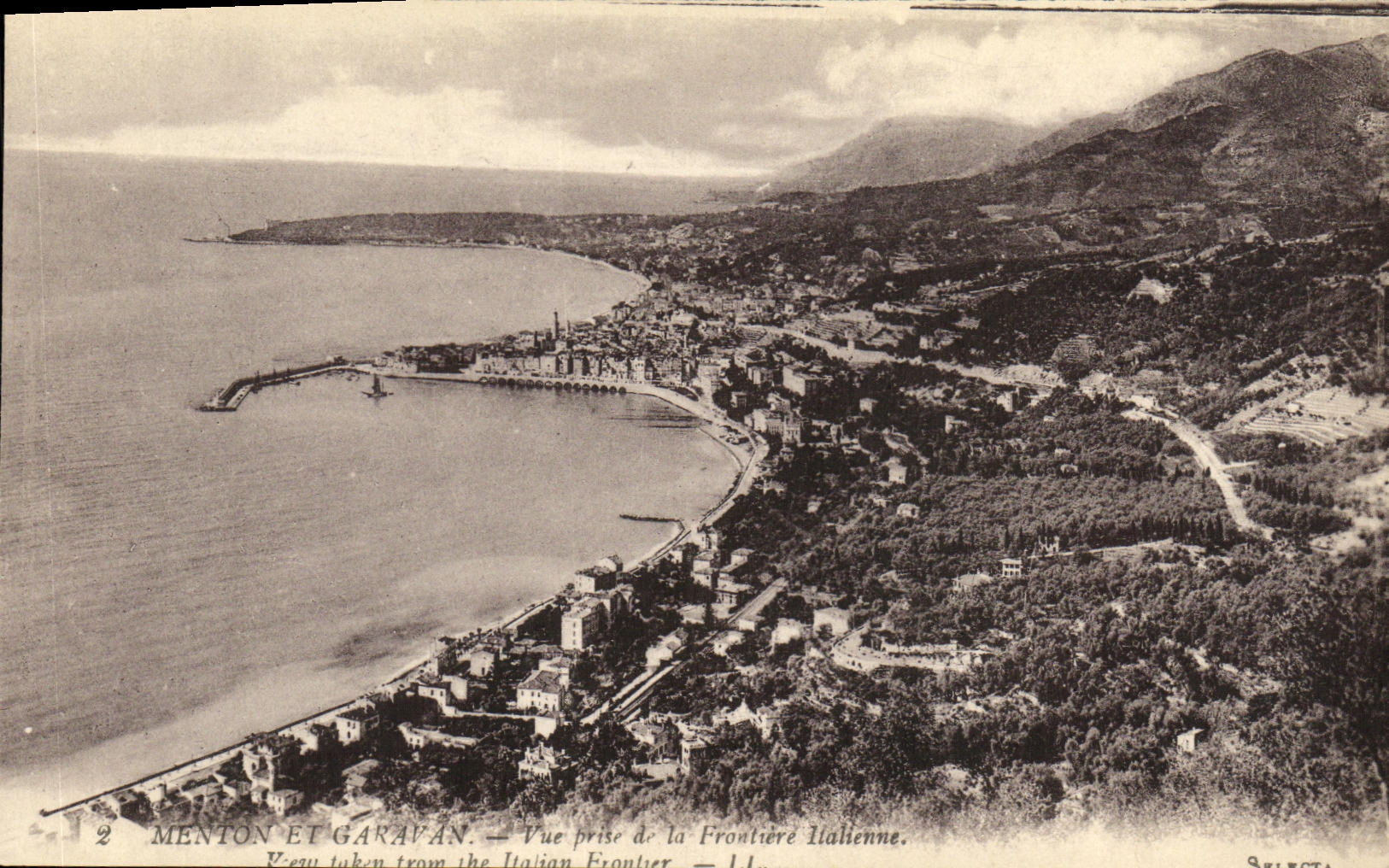 CPA Menton et Garavan Vue prise de la frontiere italienne 