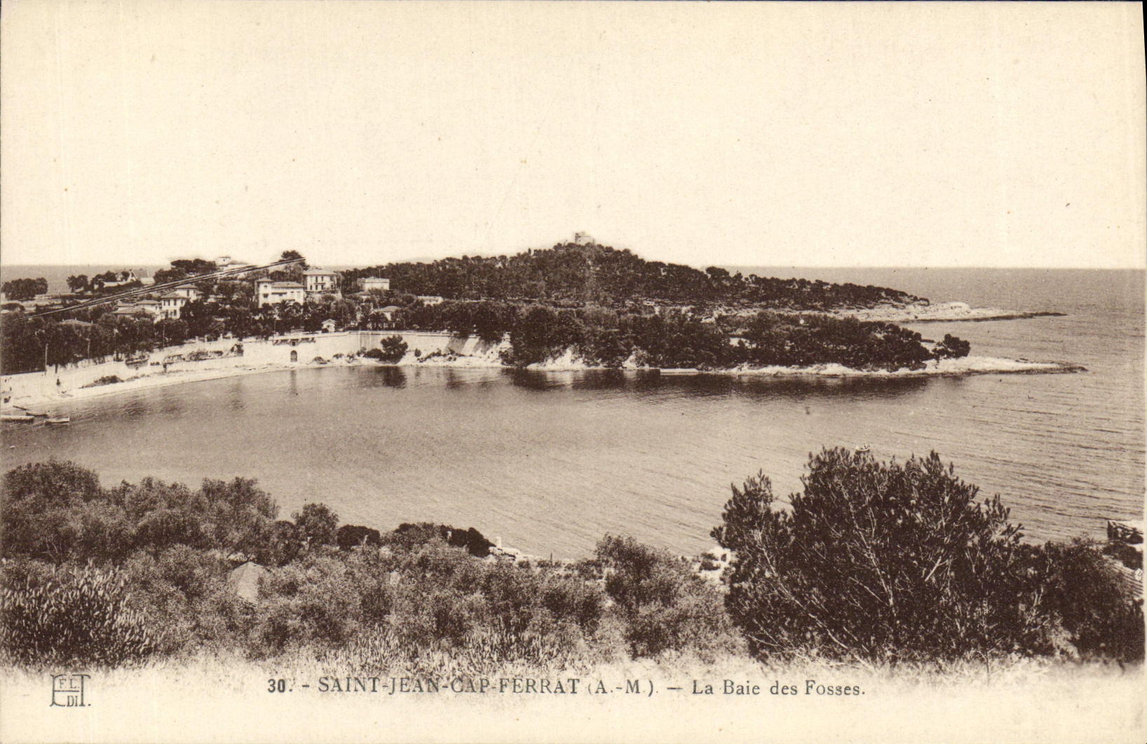 Saint-Jean-Cap-Ferrat (A.-M.) — La Baie des Fosses — Éditeur F. Laugier, Nice, n° 30