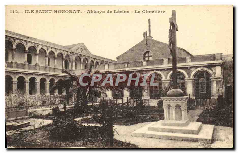 CPA lle Saint Honorat Abbaye de Lerins Le Cimetiere