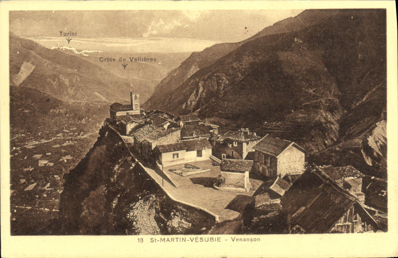 St-Martin-Vésubie - Venanson — vue panoramique du village et de la Crête de Vallières — Éd. André Motte, St-Martin-Vésubie, n°18