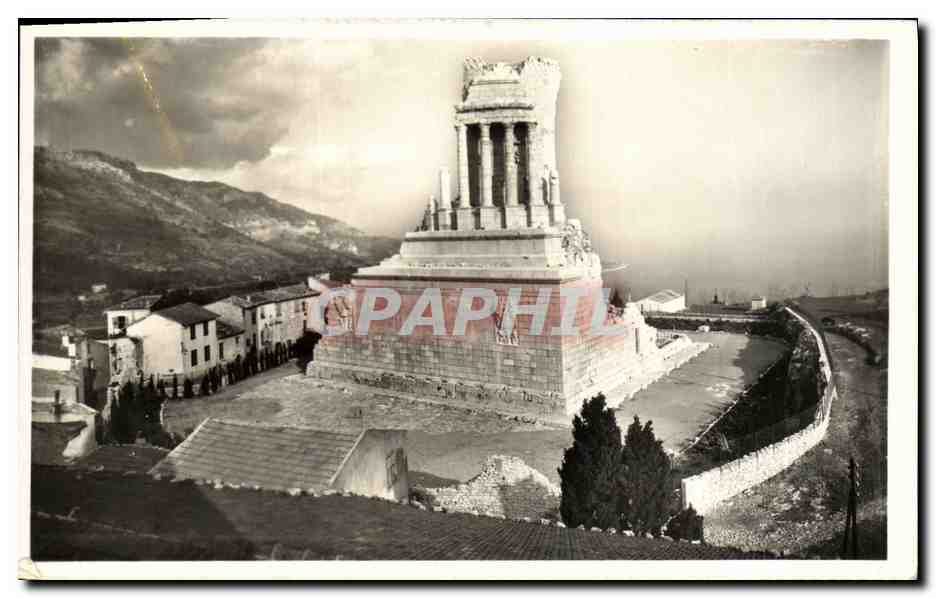 CPM La Turbie Trophee des Alpes de l Empereur Auguste