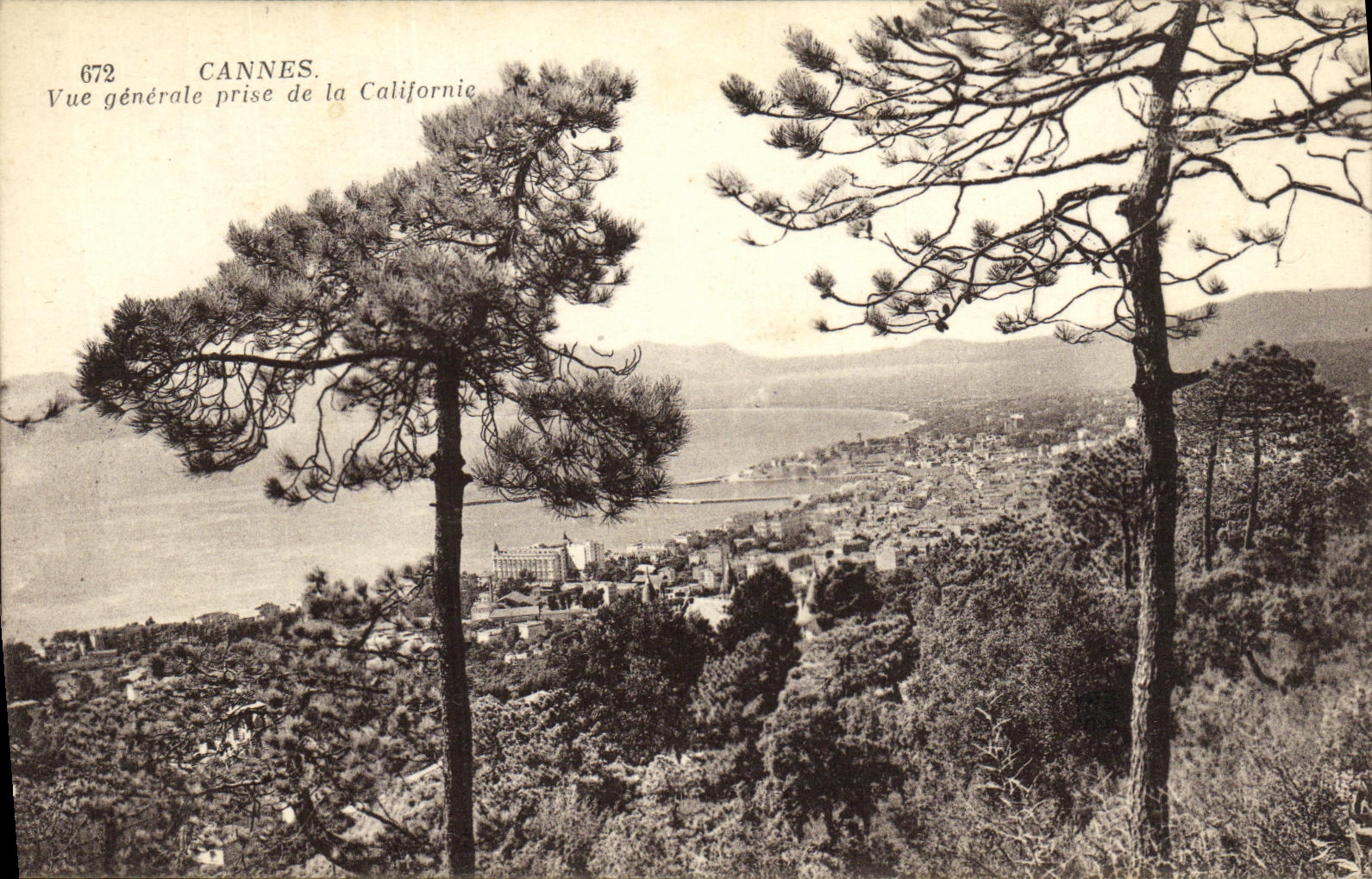 CPA Cannes Vue generale prise de la Calfornie