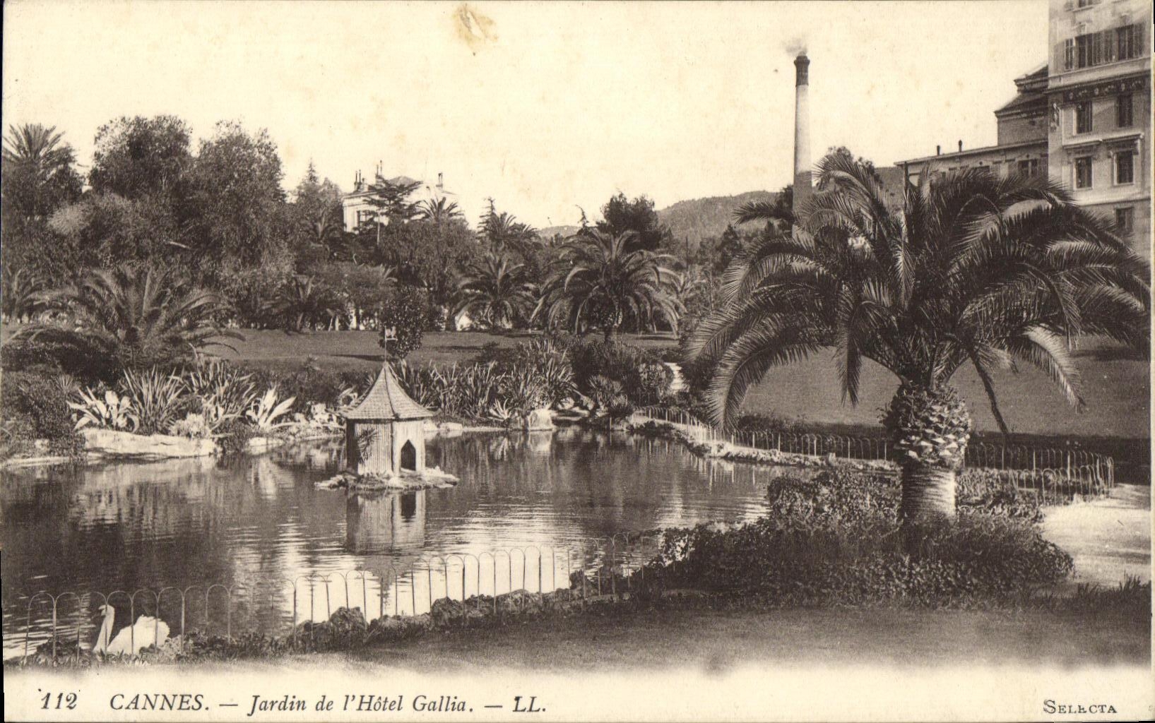 CPA Cannes Jardin de l Hotel Gallia