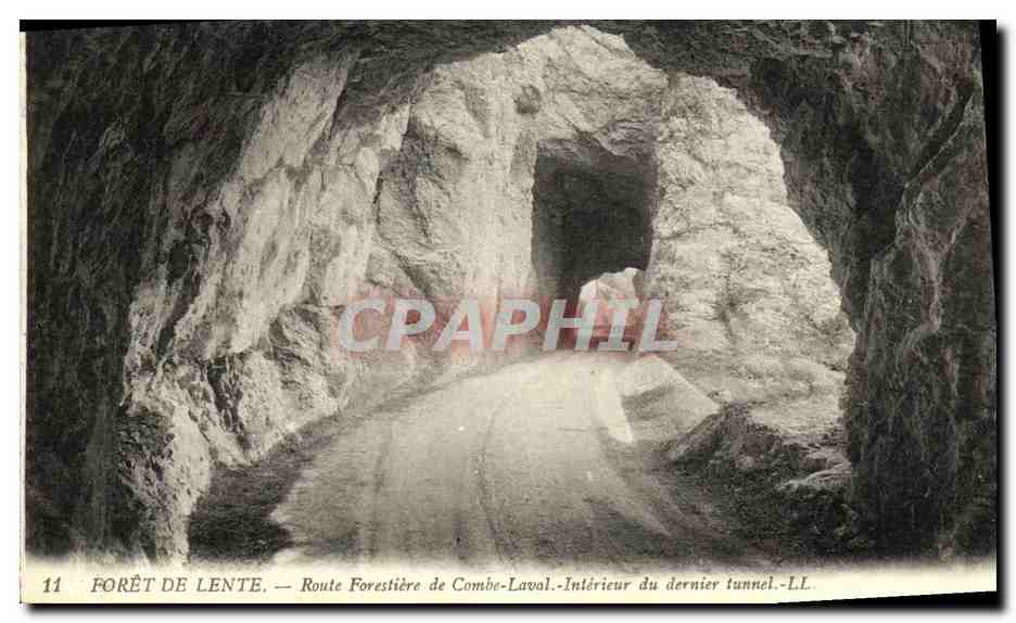 Forêt de Lente — Route Forestière de Combe-Laval — Intérieur du dernier tunnel — LL