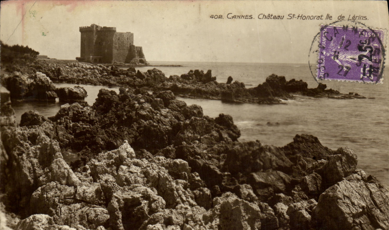 CPA Cannes Chateau St Honorat Ile de Lerins