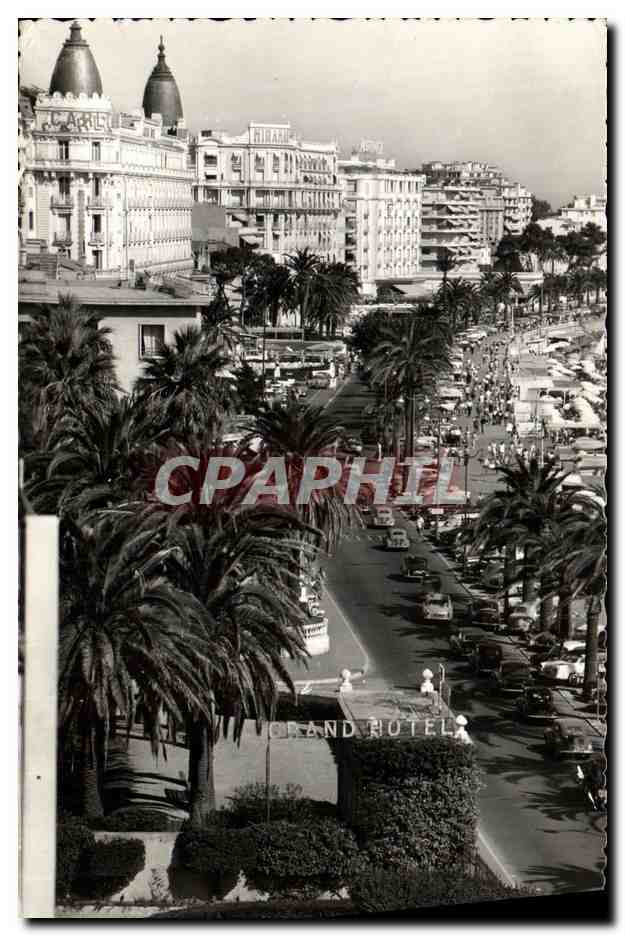 CPM Cannes Le Carlton le Miramar et le Martinez