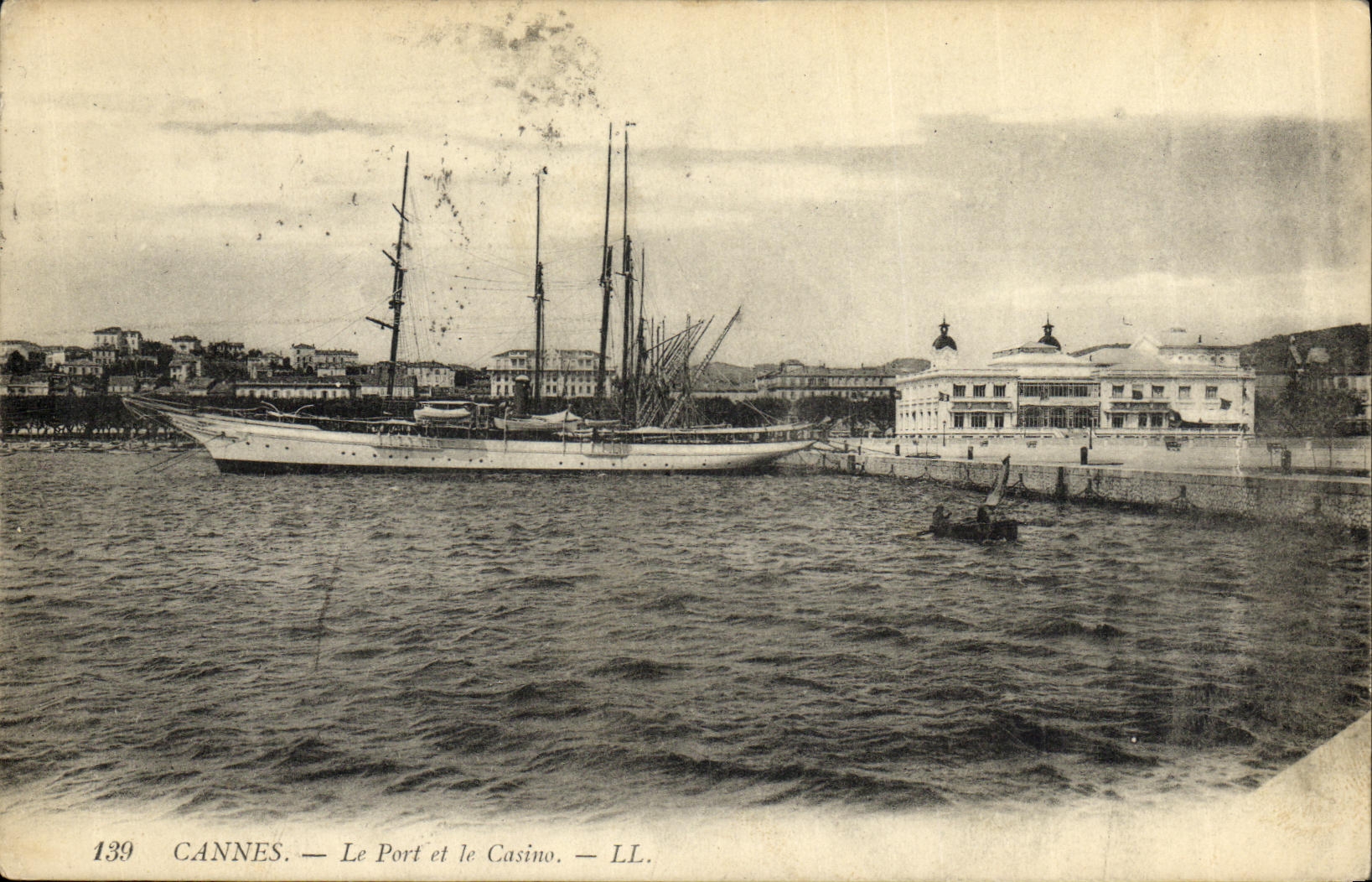 CANNES — Le Port et le Casino — LL. — n° 139