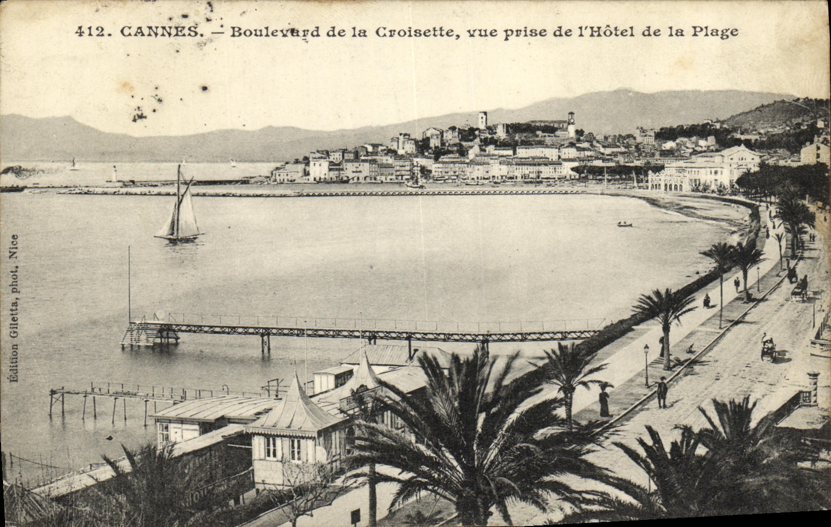 CPA Cannes Boulevard de la Croisette Vue Prise de l Hotel de la Plage