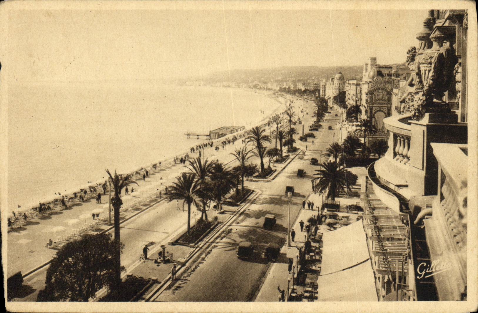CPA Nice Vue d ensemble de la Promenade des Anglais