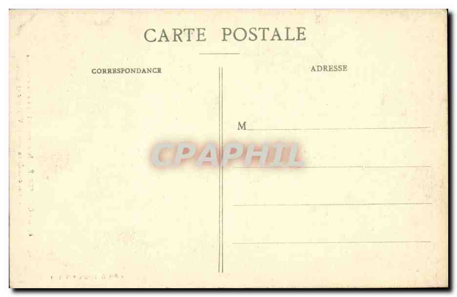 CPA Quimperle Interieur de L Eglise Sainte Croix Christ crucifie en robe  — Rückseite