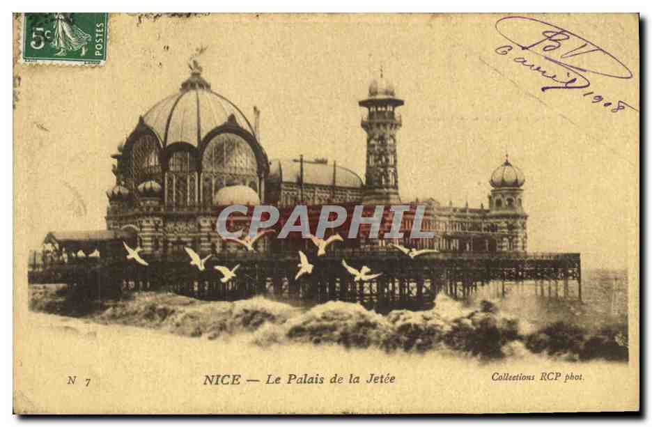 CPA Nice Le Palais de la Jetee Mouettes