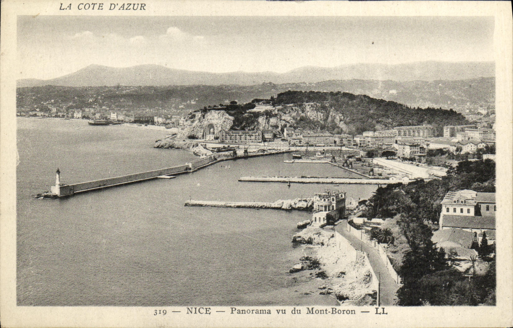 CPA Nice Panorama vu du Mont Boron