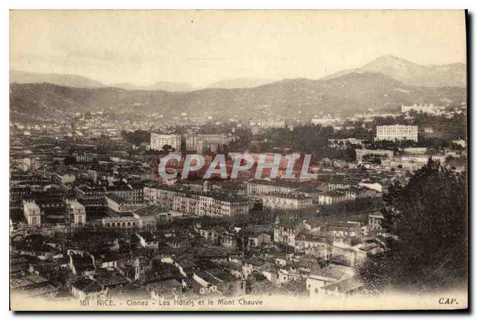 CPA Nice Cinnez Les Hotels et le Mont Chauve