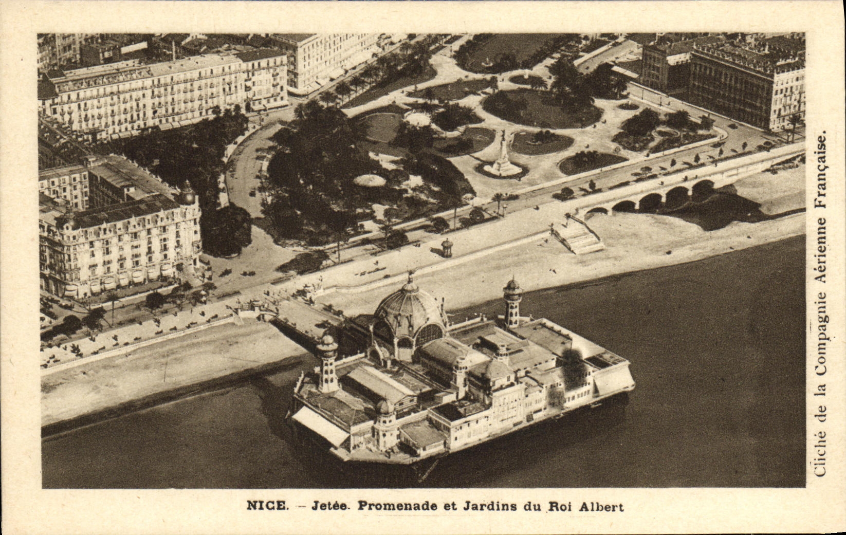 CPA Nice Jetee Promenade et Jardins du Roi Albert