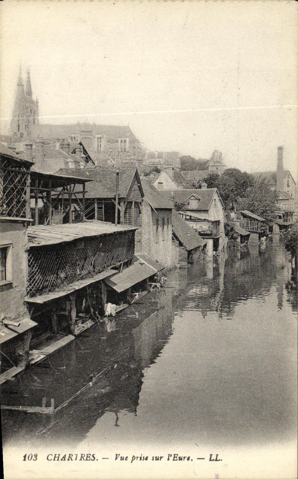 Charitéres — Vue prise sur l'Eure — LL. n°103