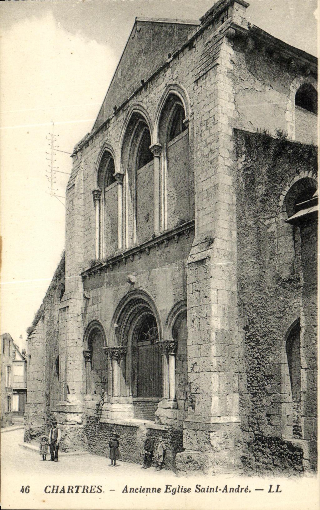 Chartres — Ancienne Église Saint-André — LL