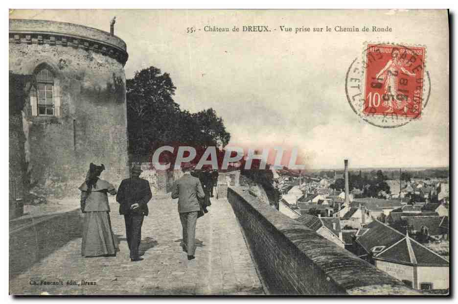 Château de Dreux — Vue prise sur le Chemin de Ronde — Ch. Fonceault, Dreux
