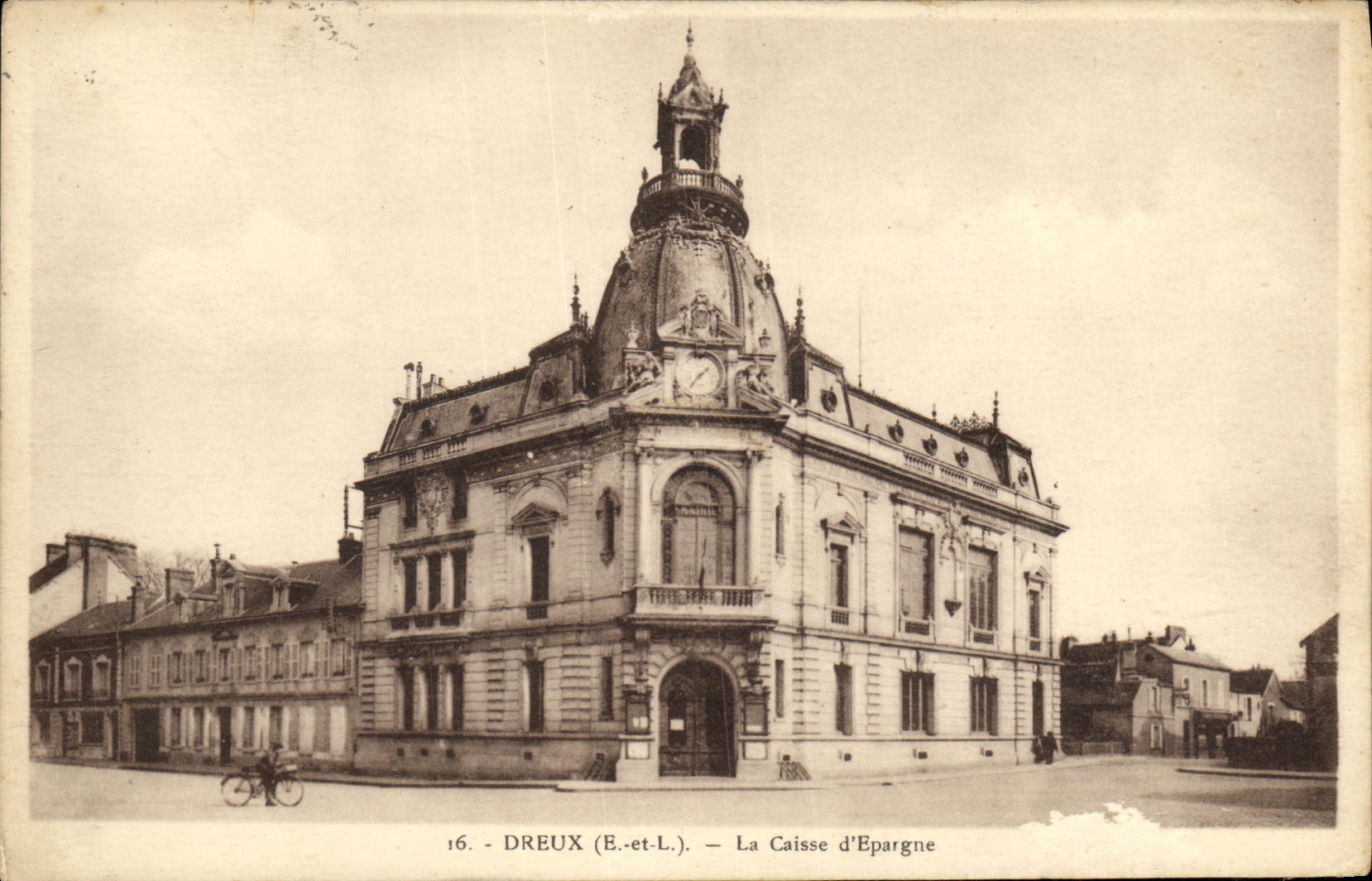 CPA Chateau de Dreux La Caisse d Epargne