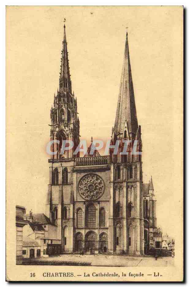 CPA Chartres de Cathedrale La Facade