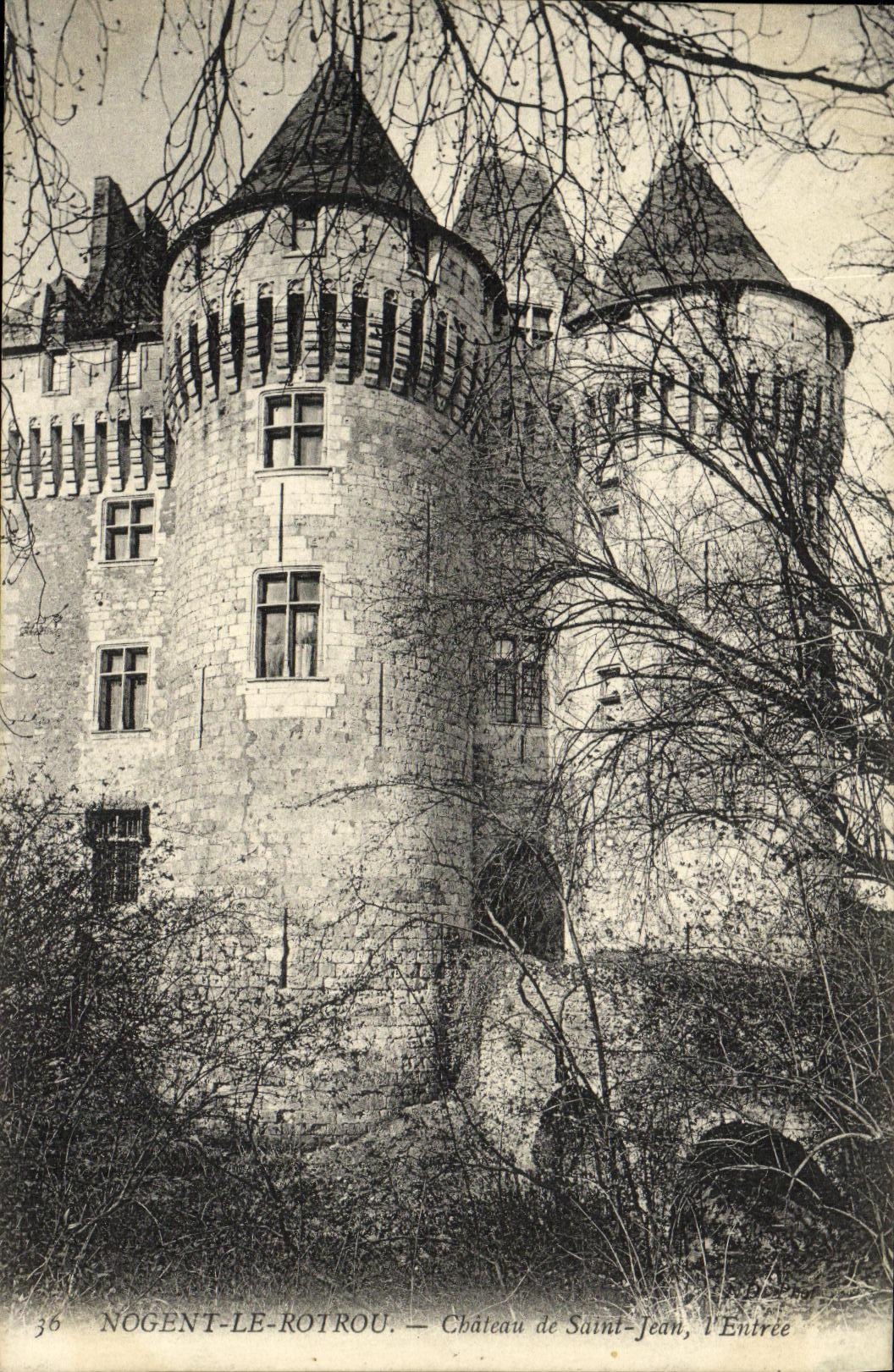 Nogent-le-Rotrou — Castillo de San Juan, la entrada